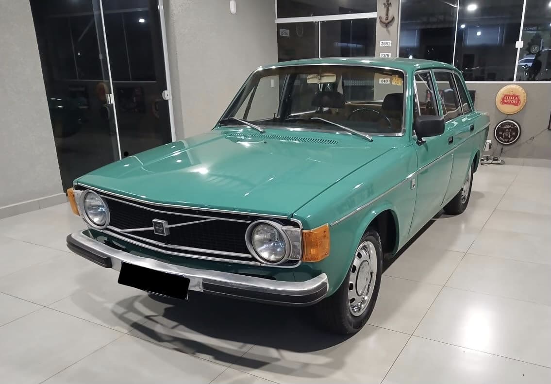 Volvo 144 1972 — clássico sueco impecável, raridade no Brasil